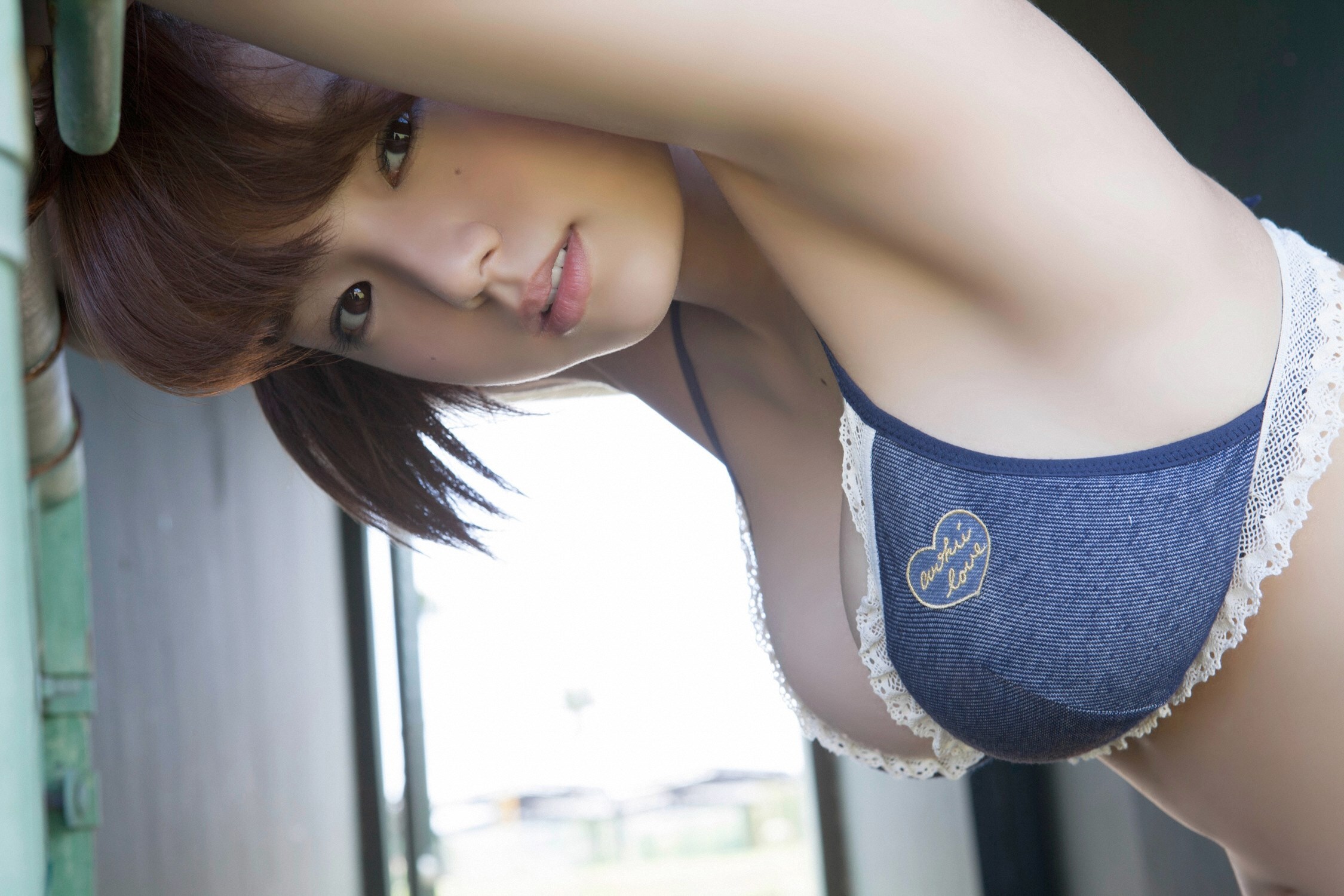 YS-Web-Vol.680Ai Shinozaki 篠崎愛 - PERFECT LOVE